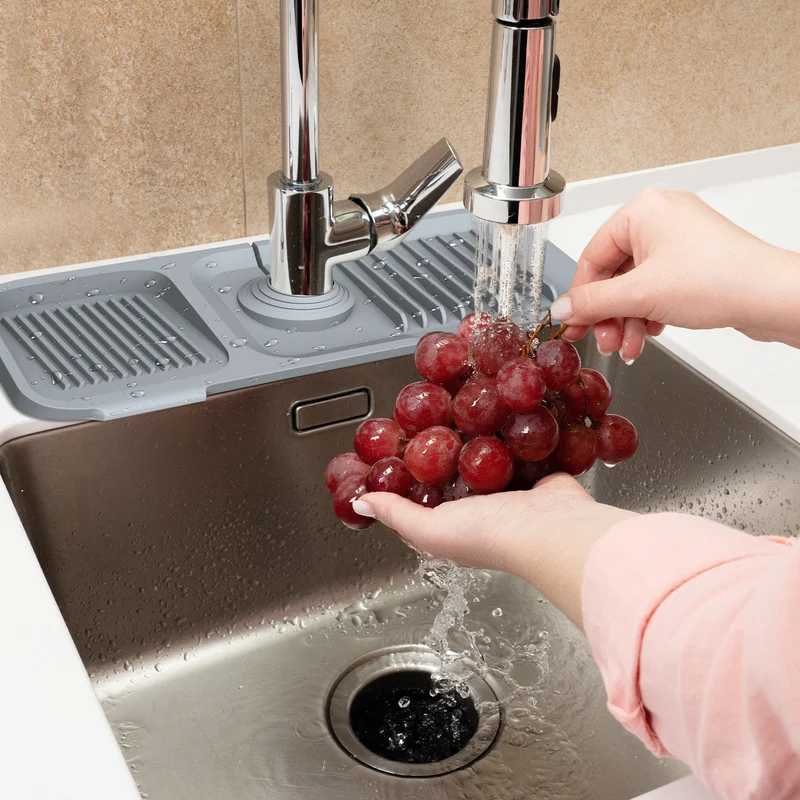 Kitchen Sink Silicone Splash Guard Moonqo Store   Dfhd4636.webp