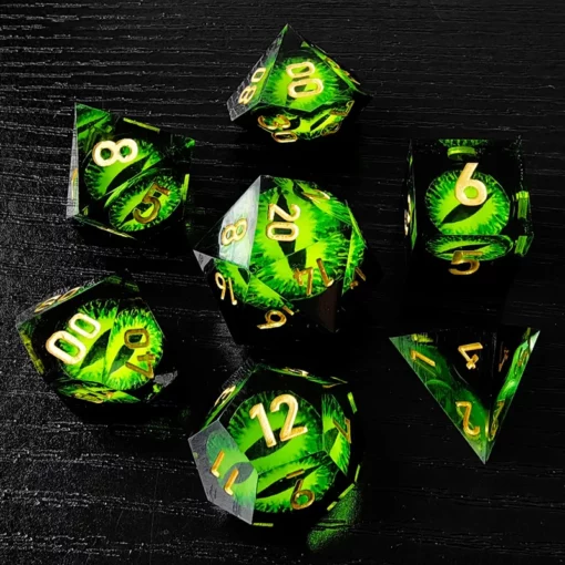 Lifelike Green Dragon Eye Dice Set - Image 8