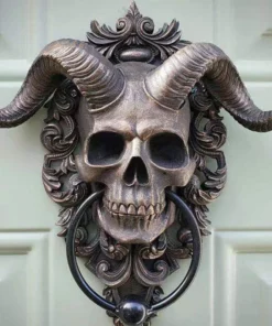 Horned Skull Statues Hanging Door Knocker